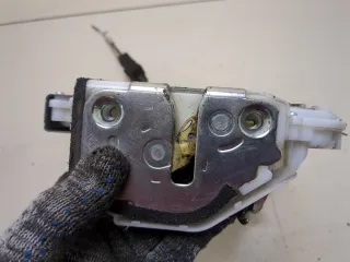 72650SWAE02 Замок двери задней левой Honda CR-V 3 Арт 20331517, вид 2