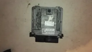 03G906016JE Блок управления двигателем Audi A4 B7 Арт e823695, вид 1