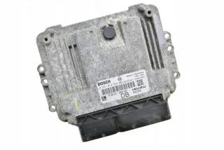 0281012694 55560810 Блок управления двигателем Opel Astra H Арт e858823, вид 1