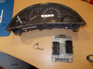 0261206074 09166814 Блок управления двигателем Opel Corsa C Арт e862421, вид 1