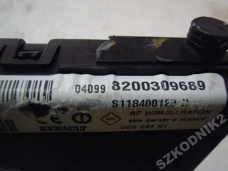S118400128D 8200411359 Блок управления двигателем Renault Megane 2 Арт e871826, вид 3