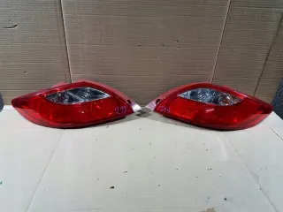  Фонарь задний левый Mazda 2 DE Арт e1045113