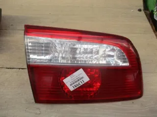  Фонарь задний левый Mazda 626 GF Арт e1046150, вид 1