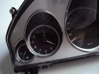 A2129001308 Щиток приборов (приборная панель) Mercedes E C207 Арт e1238017, вид 3