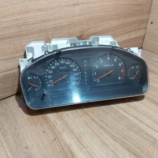 MR216546 Щиток приборов (приборная панель) Mitsubishi Galant 8 Арт e1240669, вид 1