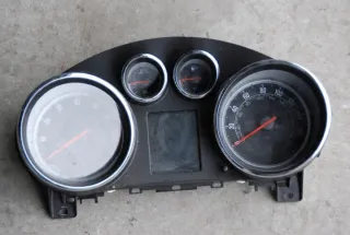 13338437 Щиток приборов (приборная панель) Opel Astra J Арт e1246747, вид 1