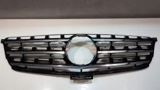 A1668800123 Решетка радиатора Mercedes ML/GLE W166 Арт e1430667, вид 1
