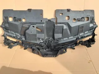 622563184D Решетка радиатора Renault Clio 4 Арт e1438817, вид 2