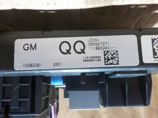 365927271 Блок предохранителей Opel Astra J Арт e1791126, вид 2