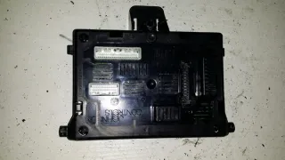 8200652286 Блок предохранителей Renault Clio 3 Арт e1795646, вид 1