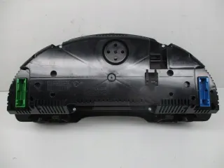 8E0920901H Щиток приборов (приборная панель) Audi A4 B7 Арт e2072415, вид 3