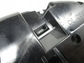 8E0920901H Щиток приборов (приборная панель) Audi A4 B7 Арт e2072415, вид 6