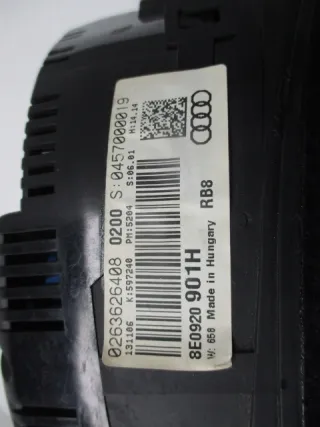 8E0920901H Щиток приборов (приборная панель) Audi A4 B7 Арт e2072415, вид 7