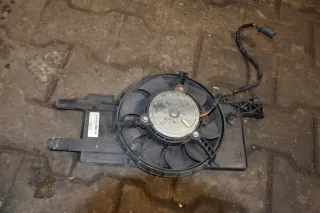 BV618C607SC Вентилятор радиатора Ford Focus 3 Арт e2184764, вид 1