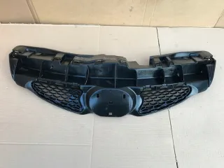  Решетка радиатора Toyota Aygo 1 Арт e2773380