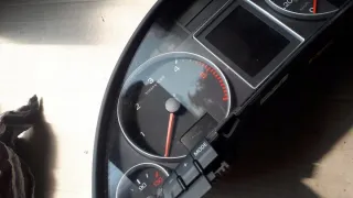 8E0920983A Щиток приборов (приборная панель) Audi A4 B7 Арт e3085051, вид 4