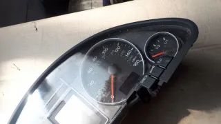 8E0920983A Щиток приборов (приборная панель) Audi A4 B7 Арт e3085051, вид 6
