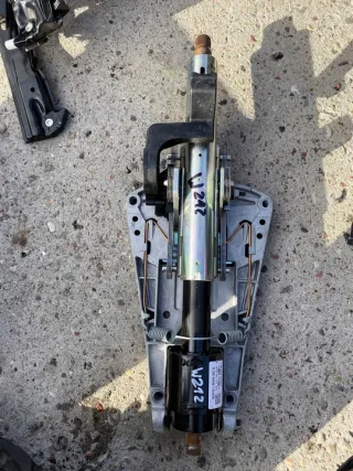 A2184600016 a2184600016 Рулевая колонка Mercedes E C207 Арт e3172788, вид 1