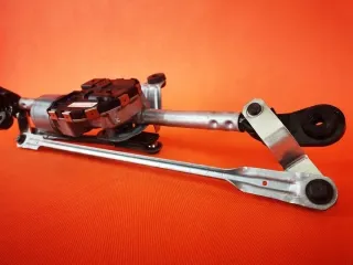 8v2955023d 8v2955119a Механизм стеклоочистителя (трапеция дворников) Audi A3 8V Арт e3192296, вид 4