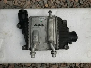GX73-6K775-AE Интеркулер Jaguar F-Pace Арт e3225024, вид 1