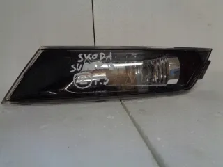 3V0941700 Фара противотуманная правая Skoda Superb 3 Арт e3359256, вид 1