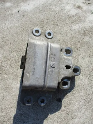 1K0199555 Подушка крепления КПП Seat Leon 2 Арт e3384400, вид 1