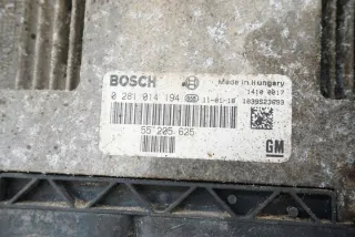 55205625 0281014194 Блок управления двигателем Opel Zafira B Арт e3751308, вид 4