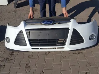  Бампер передний Ford Focus 3 Арт e3887441, вид 1