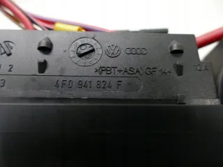 4F0941824F Блок предохранителей Audi A8 D3 (S8) Арт e4272158, вид 4