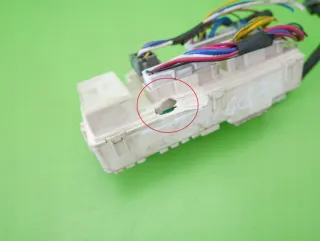 0K53B66730A Блок предохранителей Kia Sedona 1 Арт e4280666, вид 11