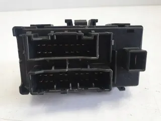 39160-2G000 95230-2P020 Блок предохранителей Kia Sorento 2 Арт e4280712, вид 3