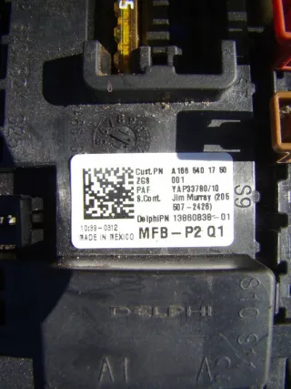 A1665401750 Блок предохранителей Mercedes ML/GLE W166 Арт e4283035, вид 2
