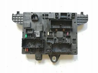 13343949 Блок предохранителей Opel Astra J Арт e4286102, вид 1