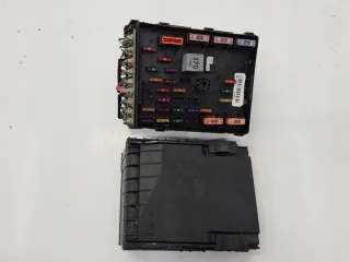 3C0937125 Блок предохранителей Volkswagen Passat B7 Арт e4294773, вид 1