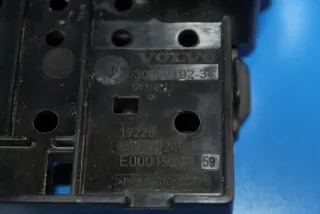 30659192 Блок предохранителей Volvo V40 2 Арт e4296026, вид 2