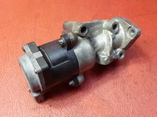 4R8Q9D475-BC 4R8Q9D475BC Клапан EGR Land Rover Discovery 5 Арт e4311470, вид 2