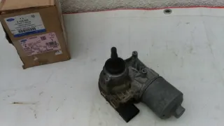 BM51-17504-AJ Моторчик стеклоочистителя фар Ford Focus 3 Арт e4708863, вид 1