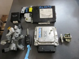 39111-04055 Блок управления двигателем Kia Picanto 2 Арт e4712042, вид 1