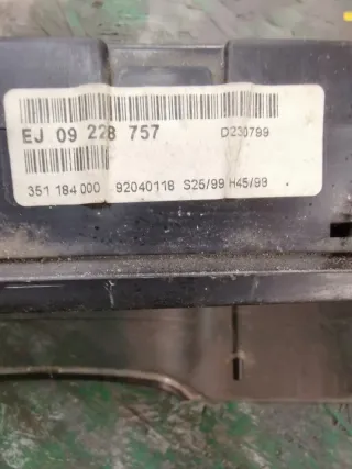 09228757 351184000 354130001 Щиток приборов (приборная панель) Opel Zafira A Арт e4721172, вид 5