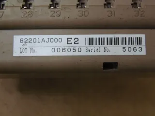 82201AJ000 Блок предохранителей Subaru Legacy 5 Арт e4883704, вид 3