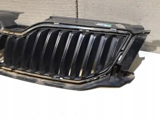 5E0853653 Решетка радиатора Skoda Octavia A7 Арт e4904236, вид 4