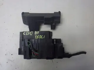  Блок предохранителей Renault Clio 3 Арт e4947212, вид 1