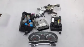 55590114 A13DTE Блок управления двигателем Opel Corsa D Арт e5006187, вид 1