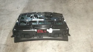 13142790TF Щиток приборов (приборная панель) Opel Astra H Арт e5045583, вид 5
