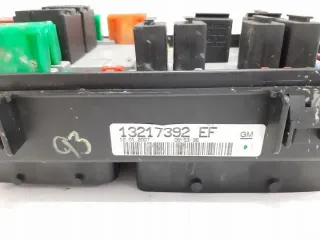 13217392 13217392EF Блок предохранителей Opel Corsa D Арт e5271141, вид 2