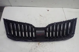 5E0853653C Решетка радиатора Skoda Octavia A7 Арт e5396816, вид 2