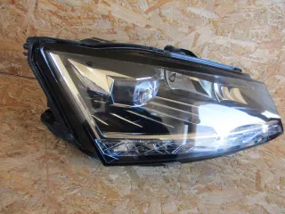 6V1941016F Фара правая Skoda Fabia 3 Арт e5408003, вид 2