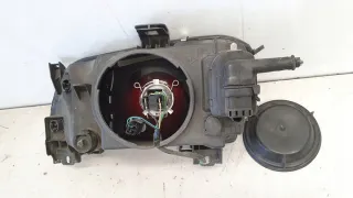 7701672735 Фара правая Renault Scenic 1 Арт e5421286, вид 7