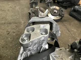  Подушка крепления КПП Mercedes A W176 Арт e5474975, вид 6