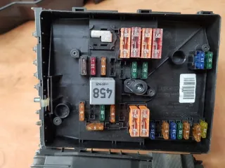 8P30335225 Блок предохранителей Audi A3 8P Арт e5523759, вид 3